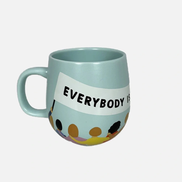 Indigo Mug “Everybody is Free to Love” Banner Coffee Ceramic Tea 14 oz. - Picture 2 of 9